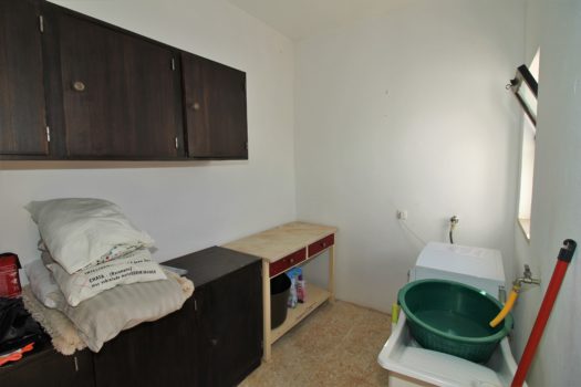 Charming Villa In Porches!