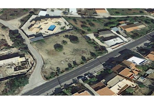 Semi-detached townhouses x 3