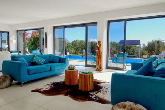 Four bedroom villa to rent in Boliqueime