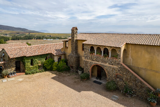 Tuscan-style Villa on a Wine and Olive farm in the Cape Winelands of Stellenbosch, South Africa