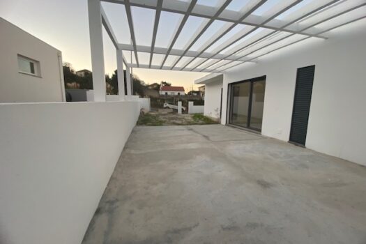 New build three bedroom detached house in Lourinha